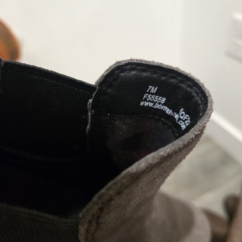 Born Womens Gray Chelsea Boots - Picture 3 of 3